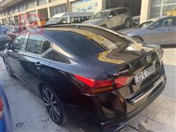 نیسان ئەلتیما